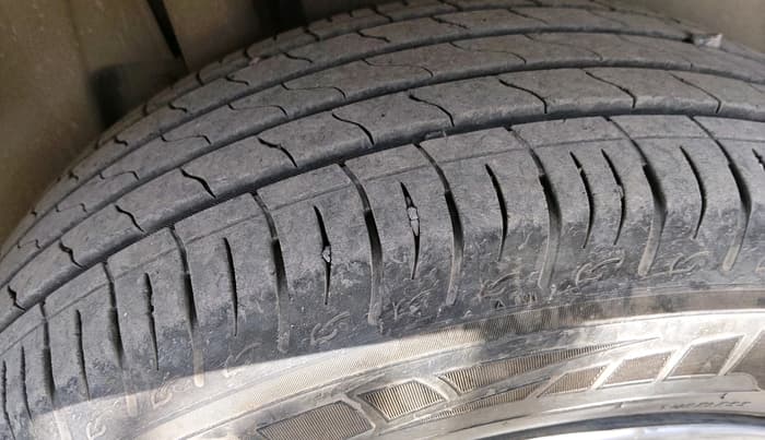 2024 Maruti BREZZA LXI S- CNG, CNG, Manual, 39,192 km, tyre