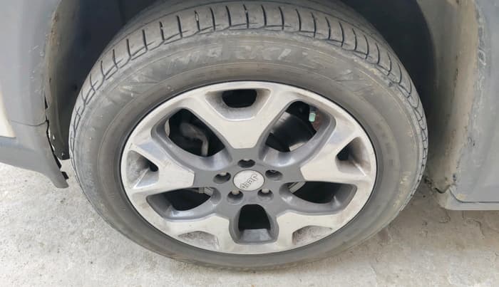 2019 Jeep Compass LIMITED PLUS DIESEL, Diesel, Manual, 86,810 km, tyre