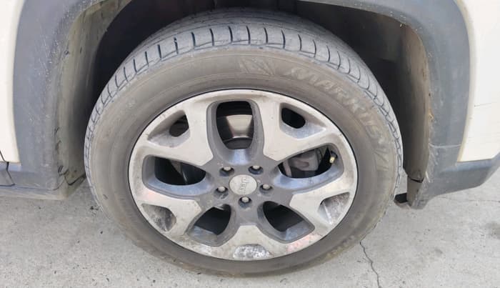 2019 Jeep Compass LIMITED PLUS DIESEL, Diesel, Manual, 86,810 km, tyre
