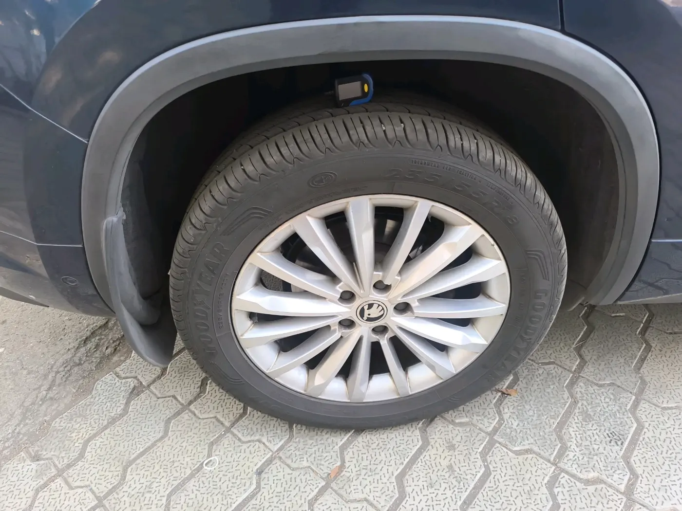 2022 Skoda Kodiaq L&K, Petrol, Automatic, 80,365 km, tyre
