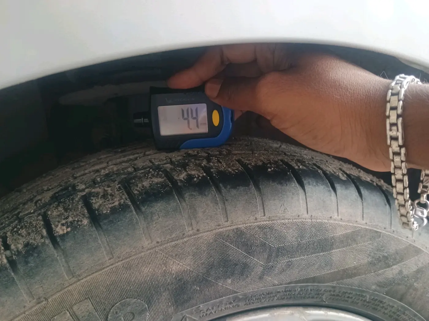 2018 Maruti Swift ZXI, Petrol, Manual, 66,614 km, tyre