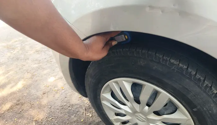 2018 Maruti Dzire VXI, Petrol, Manual, 37,012 km, tyre