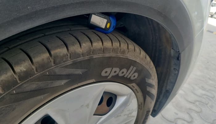 2019 Hyundai Creta E PLUS 1.6 PETROL, Petrol, Manual, 83,799 km, tyre