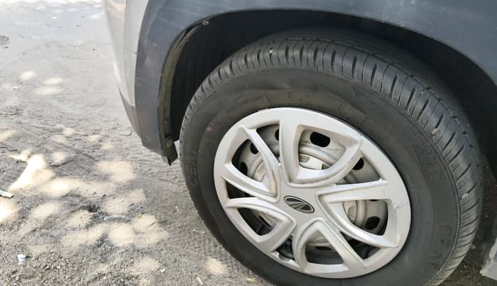 2018 Mahindra KUV 100 NXT K2+ P 6 STR, CNG, Manual, 86,005 km, tyre