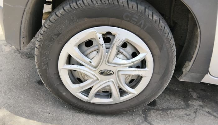 2018 Mahindra KUV 100 NXT K2+ P 6 STR, CNG, Manual, 86,005 km, tyre