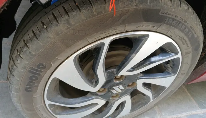 2019 Maruti Baleno ZETA CVT PETROL 1.2, Petrol, Automatic, 71,891 km, tyre