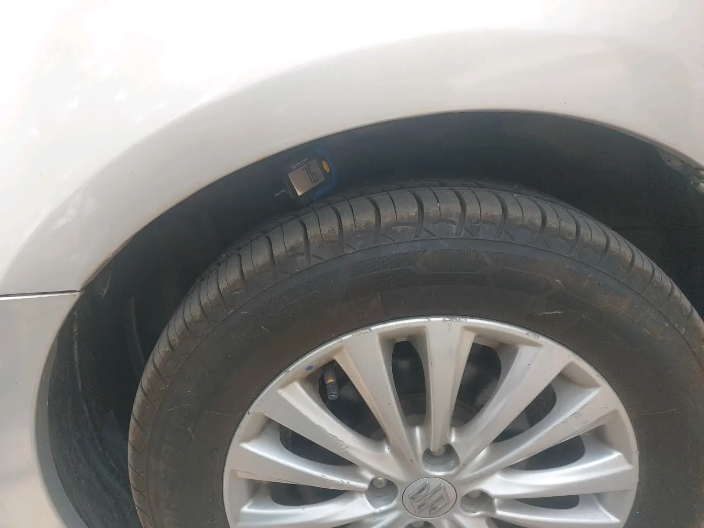 2015 Maruti Ciaz ZXI, Petrol, Manual, 44,535 km, tyre