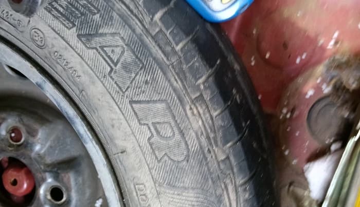 2011 Hyundai Eon ERA, Petrol, Manual, 30,706 km, tyre
