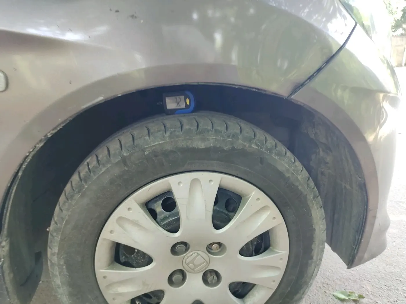 2015 Honda Amaze 1.2L I-VTEC S, Petrol, Manual, 1,36,000 km, tyre