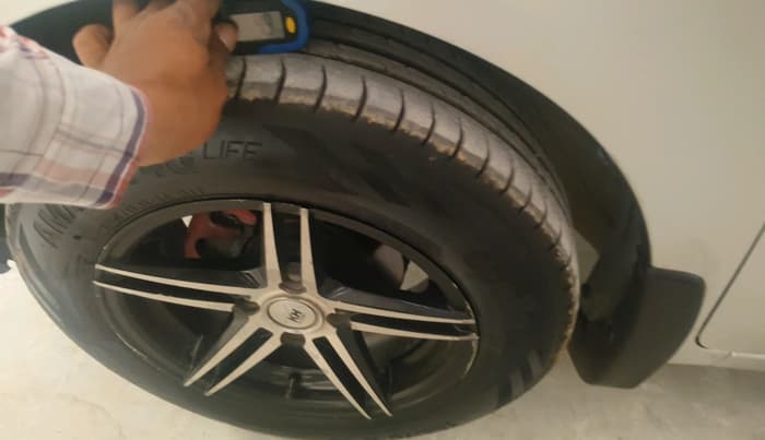 2020 Maruti New Wagon-R LXI CNG 1.0, CNG, Manual, 1,05,387 km, tyre