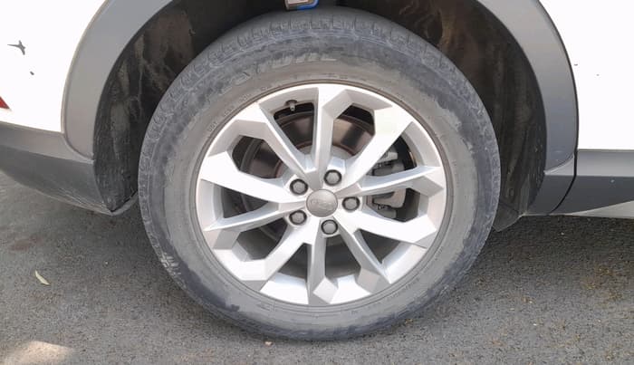 2016 Audi Q3 35 TDI Quattro, Diesel, Automatic, 51,892 km, tyre