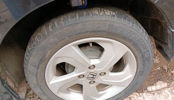 2015 Honda City 1.5L I-DTEC V, Diesel, Manual, 52,882 km, tyre