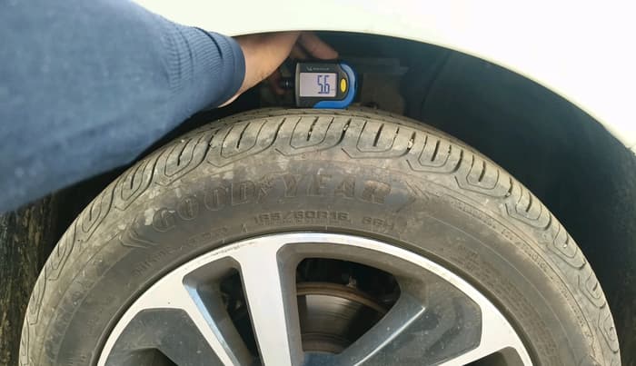 2023 Tata ALTROZ XZ CNG, CNG, Manual, 11,084 km, tyre