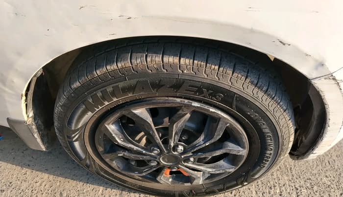 2011 Maruti Ritz VDI, Diesel, Manual, 1,04,538 km, tyre
