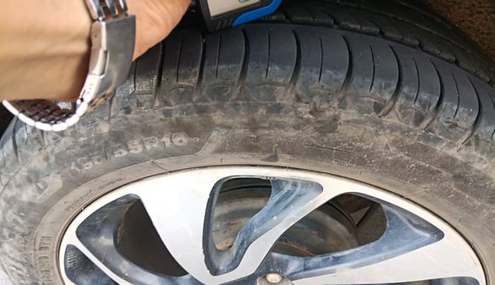 2021 Maruti Baleno ZETA PETROL 1.2, CNG, Manual, 1,34,984 km, tyre