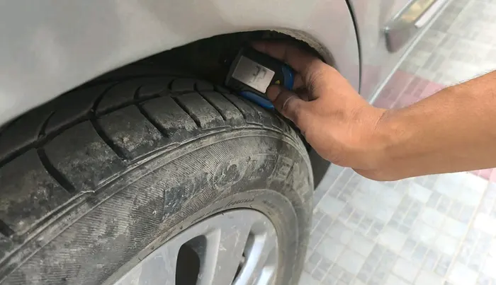 2018 Maruti Baleno ZETA CVT PETROL 1.2, CNG, Automatic, 1,62,391 km, tyre
