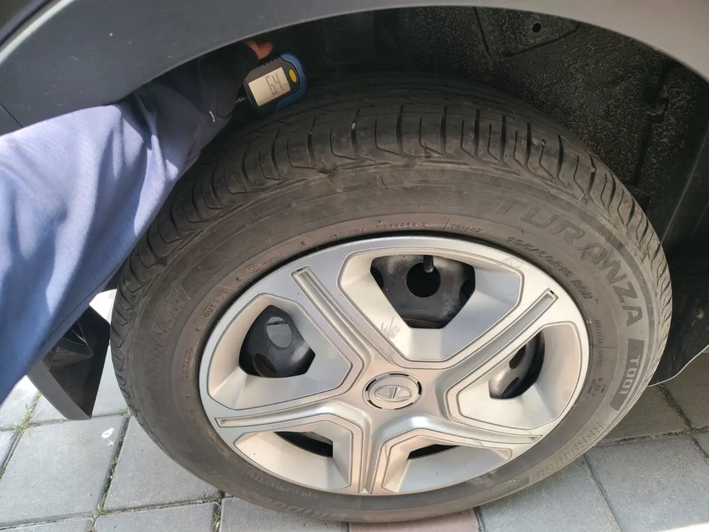 2021 Tata NEXON XM PETROL, Petrol, Manual, 21,296 km, tyre