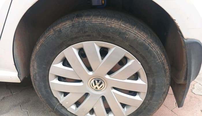 2013 Volkswagen Polo COMFORTLINE 1.2L PETROL, Petrol, Manual, 77,547 km, tyre