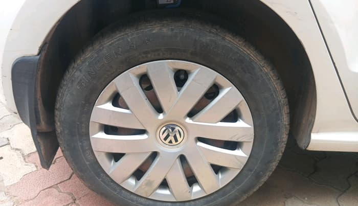 2013 Volkswagen Polo COMFORTLINE 1.2L PETROL, Petrol, Manual, 77,547 km, tyre