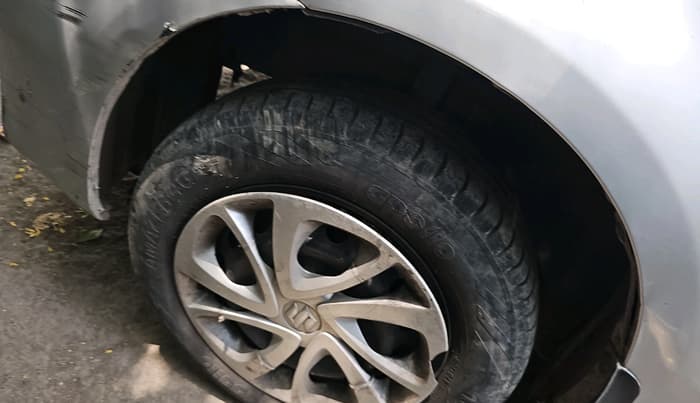 2011 Toyota Etios G, CNG, Manual, 1,03,271 km, tyre