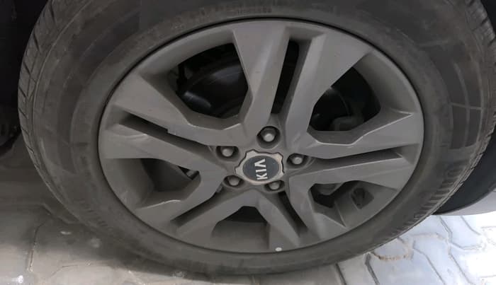 2020 KIA SELTOS HTX IVT 1.5 PETROL, Petrol, Automatic, 70,078 km, tyre
