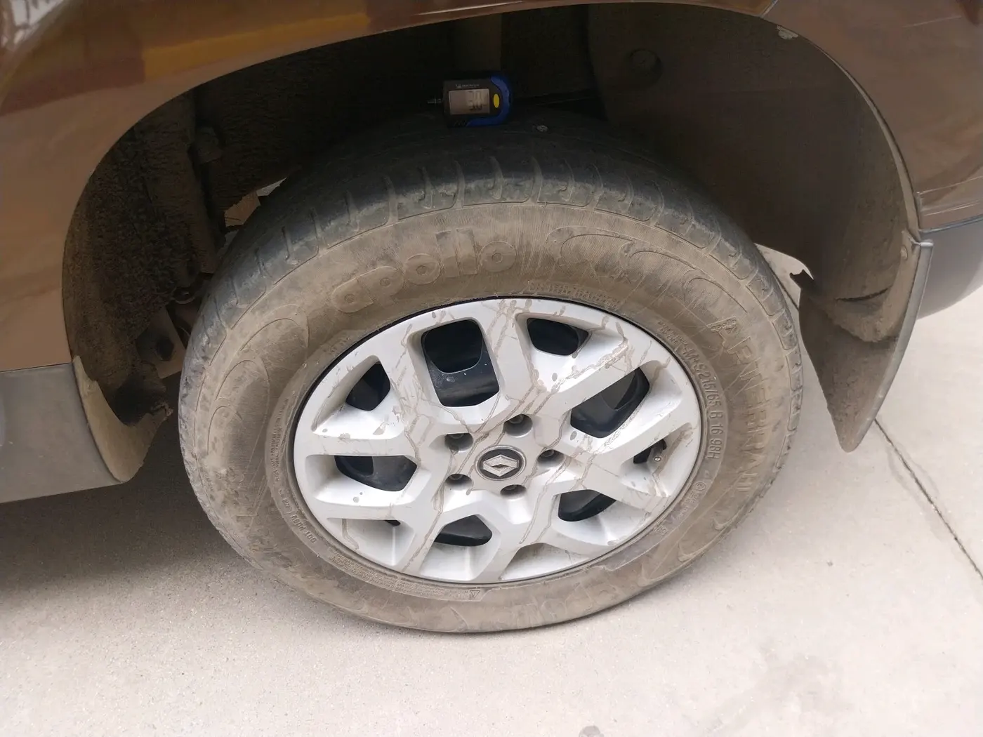 2018 Renault Duster RXL PETROL, Petrol, Manual, 44,734 km, tyre