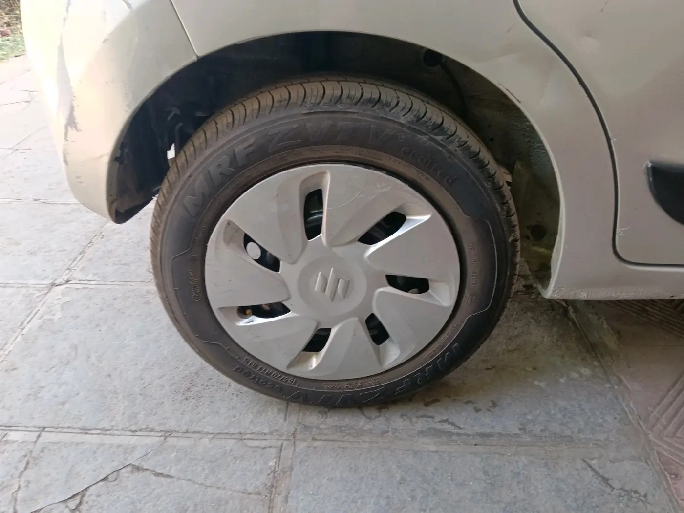 2017 Maruti Celerio ZXI AMT (O), Petrol, Automatic, 56,832 km, tyre