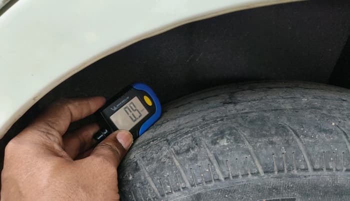 2014 Maruti Swift Dzire ZXI, Petrol, Manual, 86,480 km, tyre