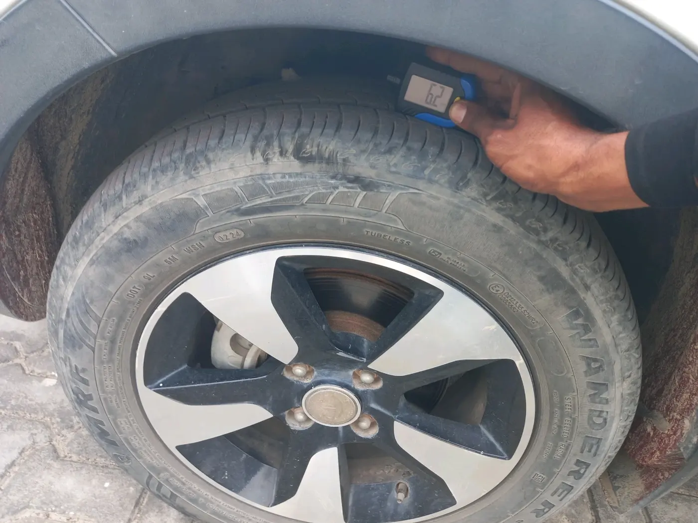 2019 Tata NEXON XZA PLUS PETROL, Petrol, Automatic, 69,227 km, tyre