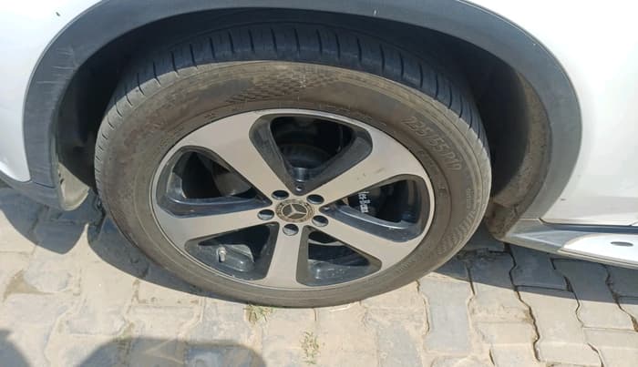 2019 Mercedes Benz GLC CLASS 220 D 4 MATIC, Diesel, Automatic, 61,100 km, tyre