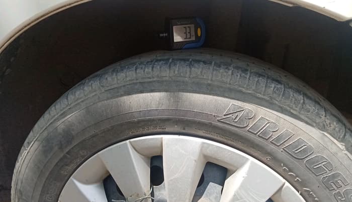 2014 Toyota Etios GD, Diesel, Manual, 1,04,991 km, tyre