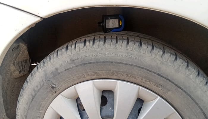 2014 Toyota Etios GD, Diesel, Manual, 1,04,991 km, tyre