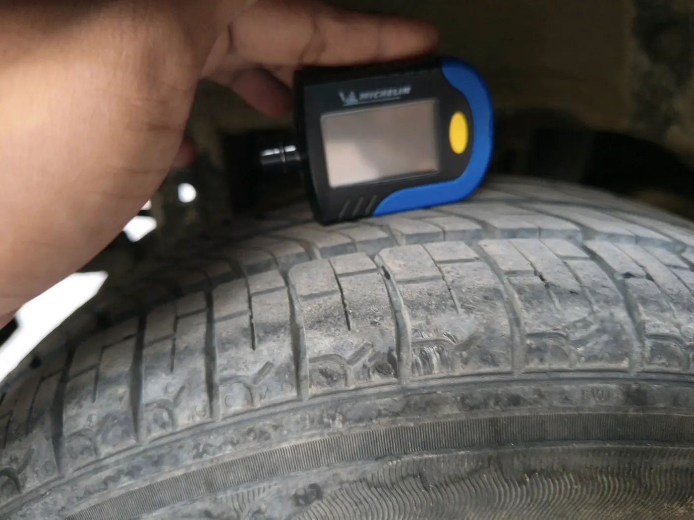 2017 Maruti Alto K10 VXI (O), Petrol, Manual, 23,199 km, tyre