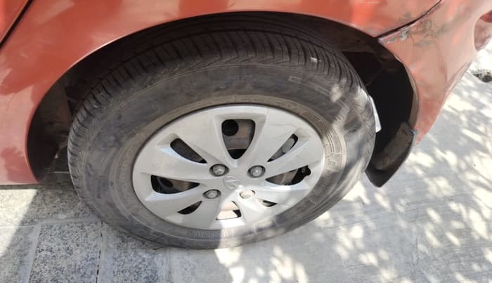 2011 Hyundai i10 MAGNA 1.1, Petrol, Manual, 79,158 km, tyre