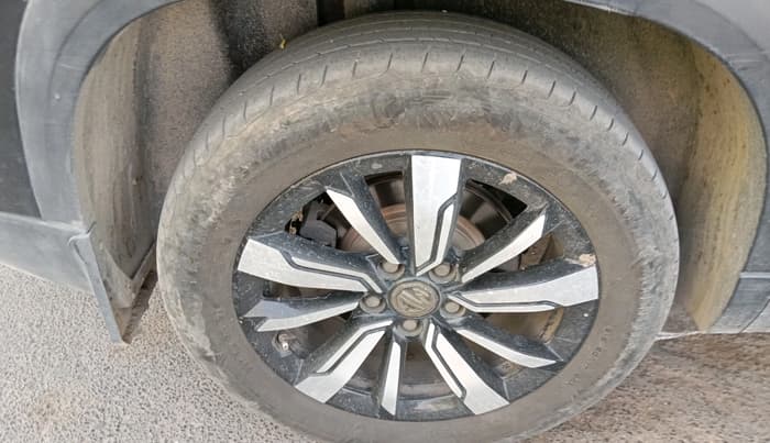 2019 MG HECTOR SHARP 2.0 DIESEL, Diesel, Manual, 69,847 km, tyre