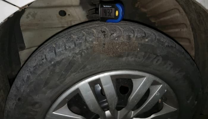 2015 Maruti Wagon R 1.0 VXI, Petrol, Manual, 68,279 km, tyre