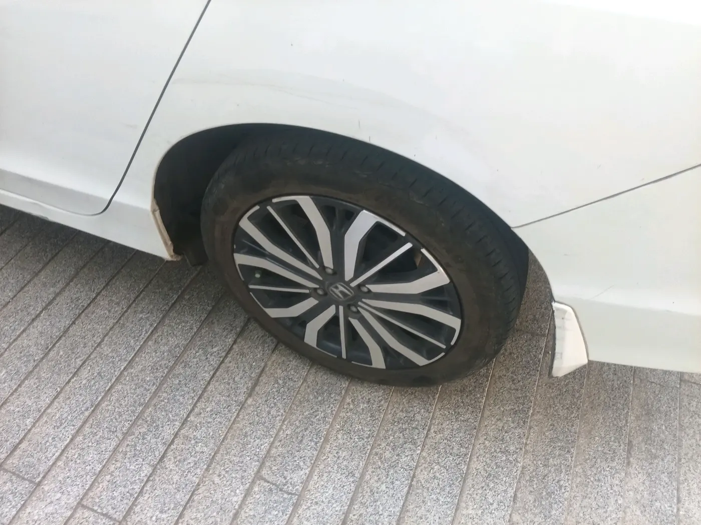 2019 Honda City 1.5L I-VTEC ZX CVT, Petrol, Automatic, 92,836 km, tyre