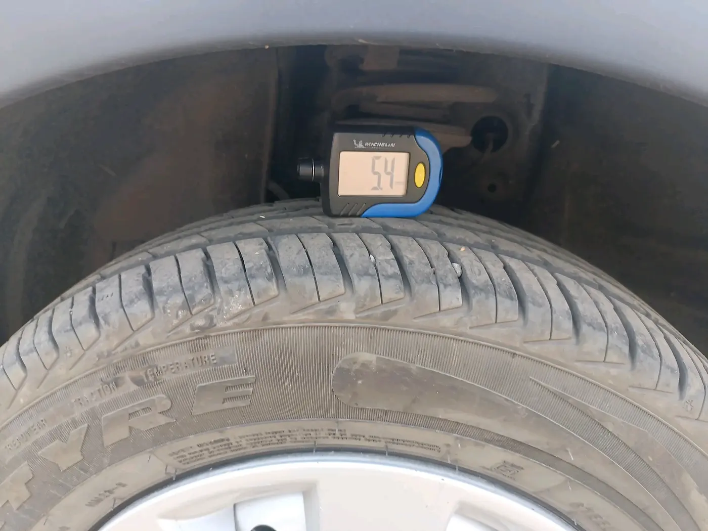 2024 Maruti New Wagon-R LXI 1.0, Petrol, Manual, 9,540 km, tyre