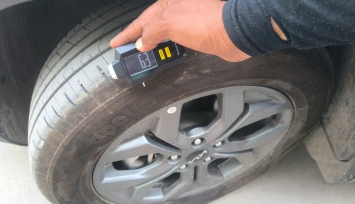 2025 KIA SELTOS HTK Plus (O) 1.5 Petrol MT, Petrol, Manual, 11,737 km, tyre