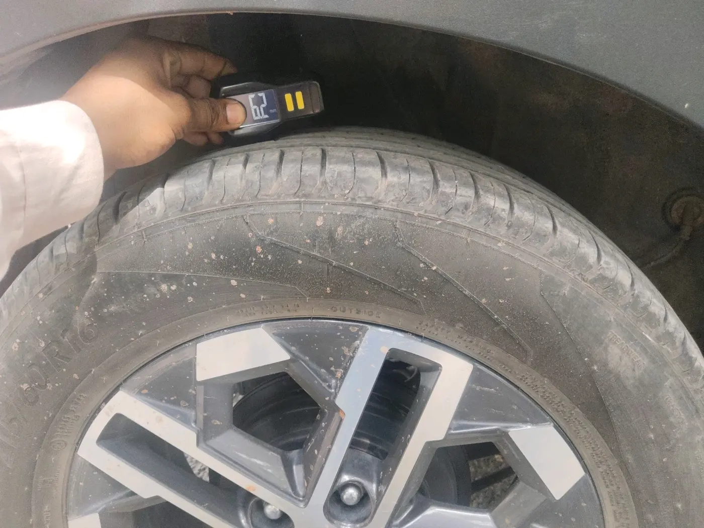 2023 Hyundai VENUE SX (O) 1.0 TURBO DCT, Petrol, Automatic, 20,514 km, tyre