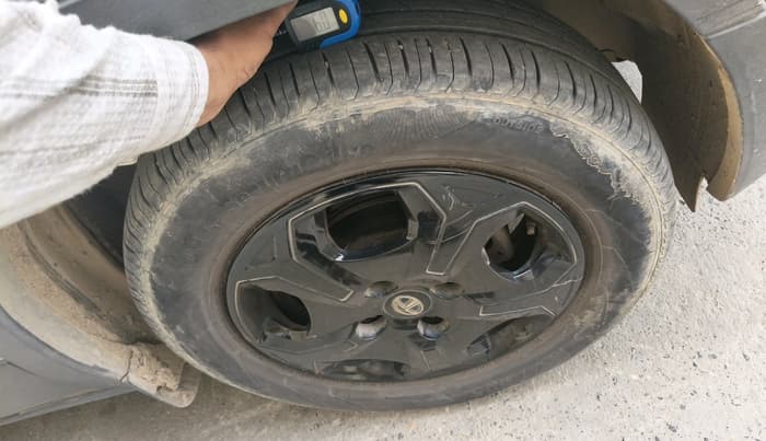 2022 Tata PUNCH ACCOMPLISHED MT, Petrol, Manual, 47,561 km, tyre