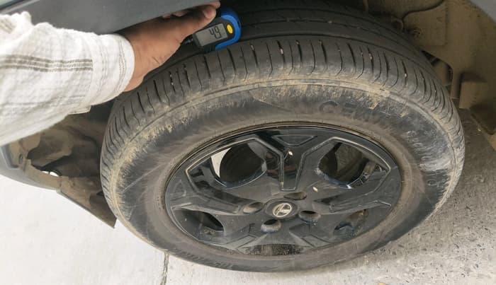 2022 Tata PUNCH ACCOMPLISHED MT, Petrol, Manual, 47,561 km, tyre