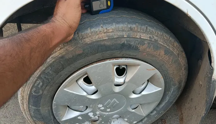 2022 Maruti Eeco 5 STR AC CNG (O), CNG, Manual, 84,557 km, tyre