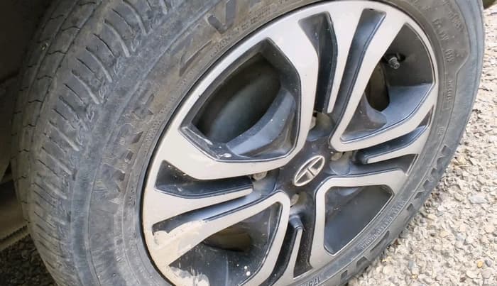 2023 Tata Tiago XT CNG, CNG, Manual, 54,512 km, tyre