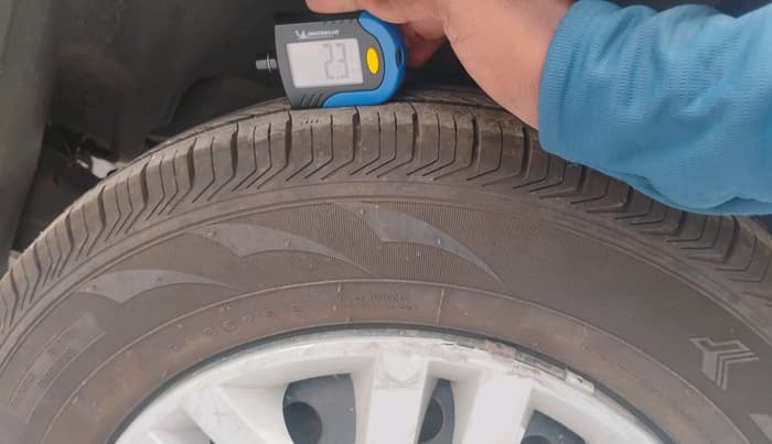 2023 Maruti Swift Dzire TOUR S-CNG (O), CNG, Manual, 72,285 km, tyre