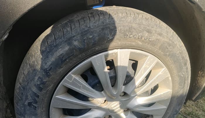 2021 Maruti Baleno DELTA CVT PETROL 1.2, Petrol, Automatic, 28,867 km, tyre