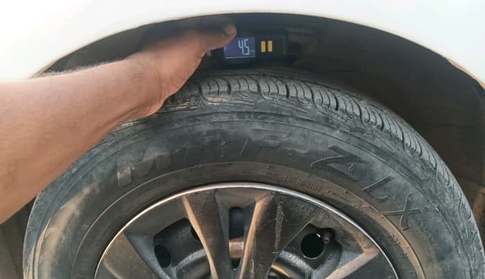 2011 Maruti Ritz LDI, Diesel, Manual, 1,48,202 km, tyre