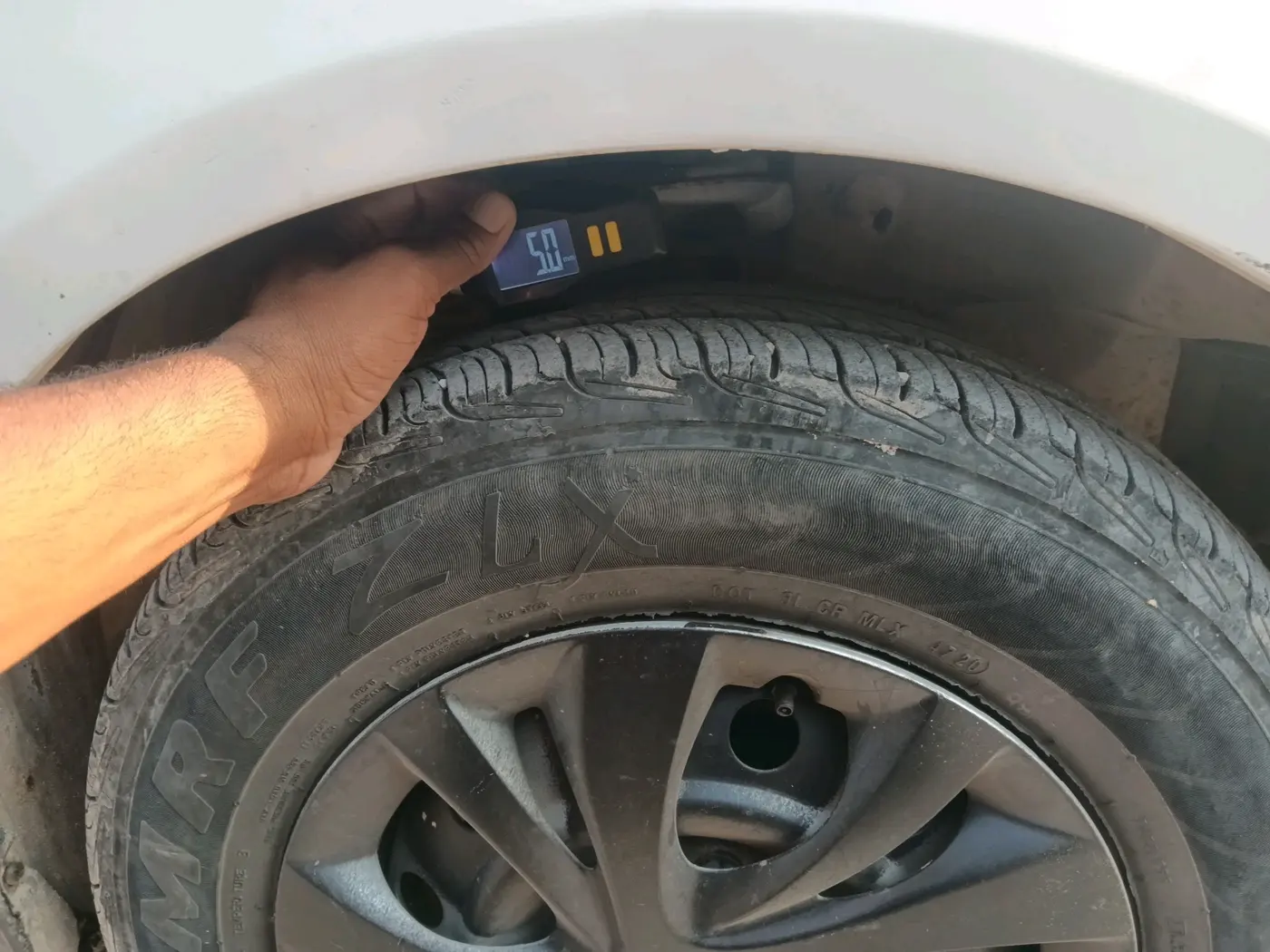 2011 Maruti Ritz LDI, Diesel, Manual, 1,48,202 km, tyre