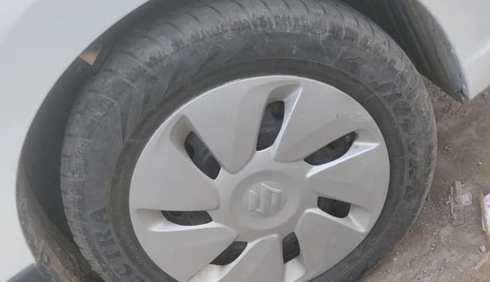 2021 Maruti Celerio VXI, Petrol, Manual, 15,827 km, tyre