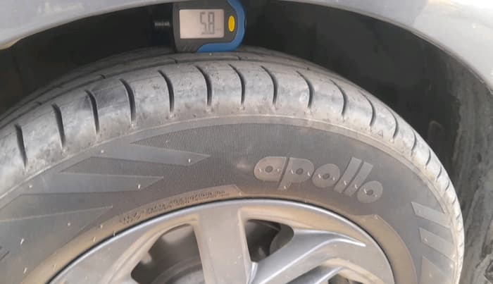 2022 Hyundai GRAND I10 NIOS SPORTZ 1.2 KAPPA VTVT CNG, CNG, Manual, 95,456 km, tyre